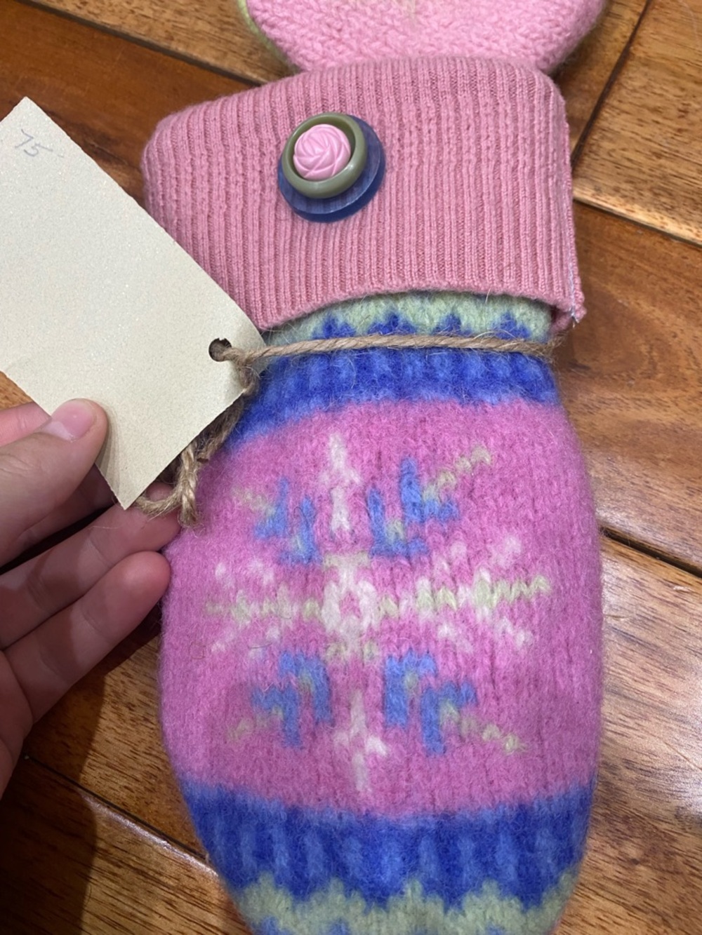 Handmade Mittens - Picture 6 of 6